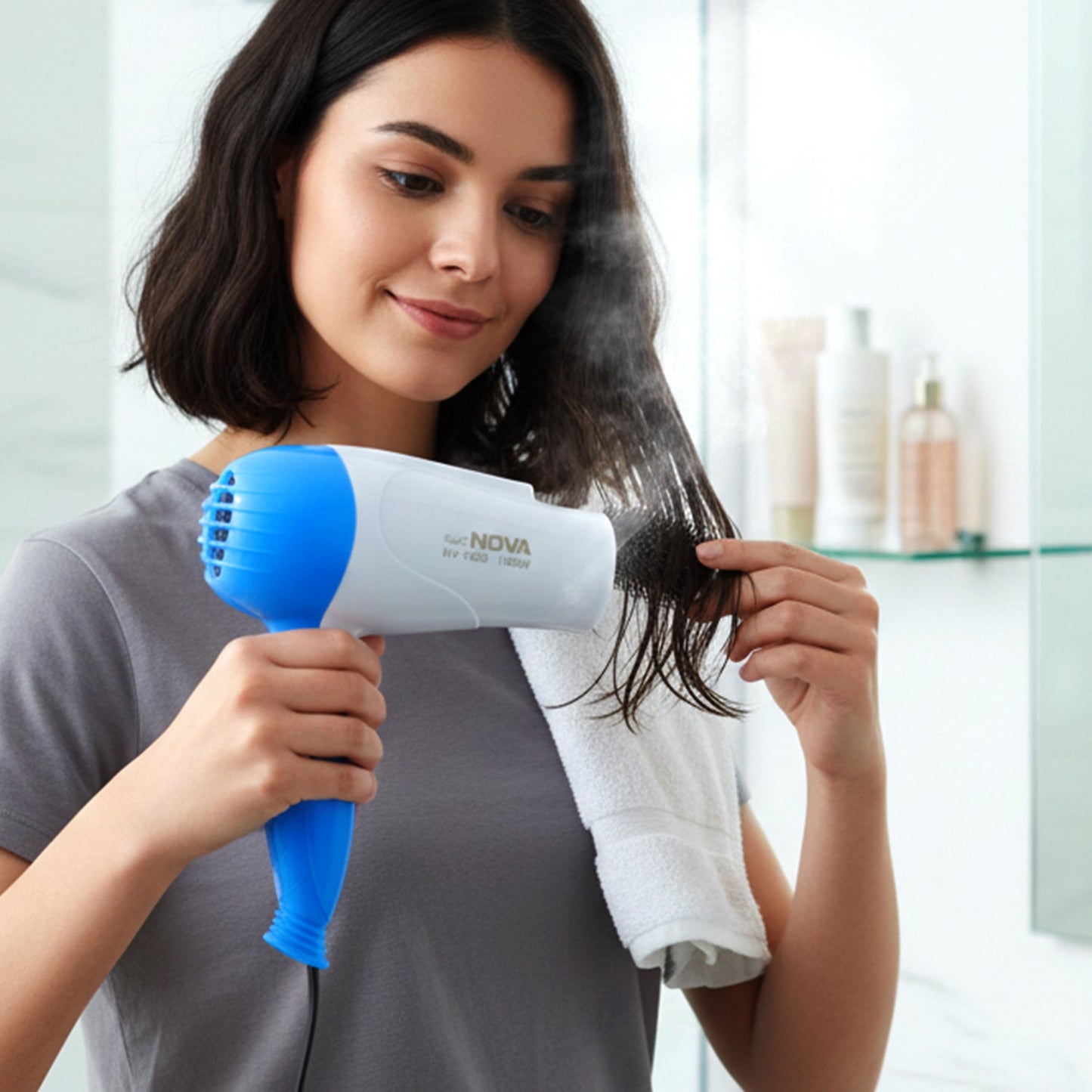 Compact styling hair dryer