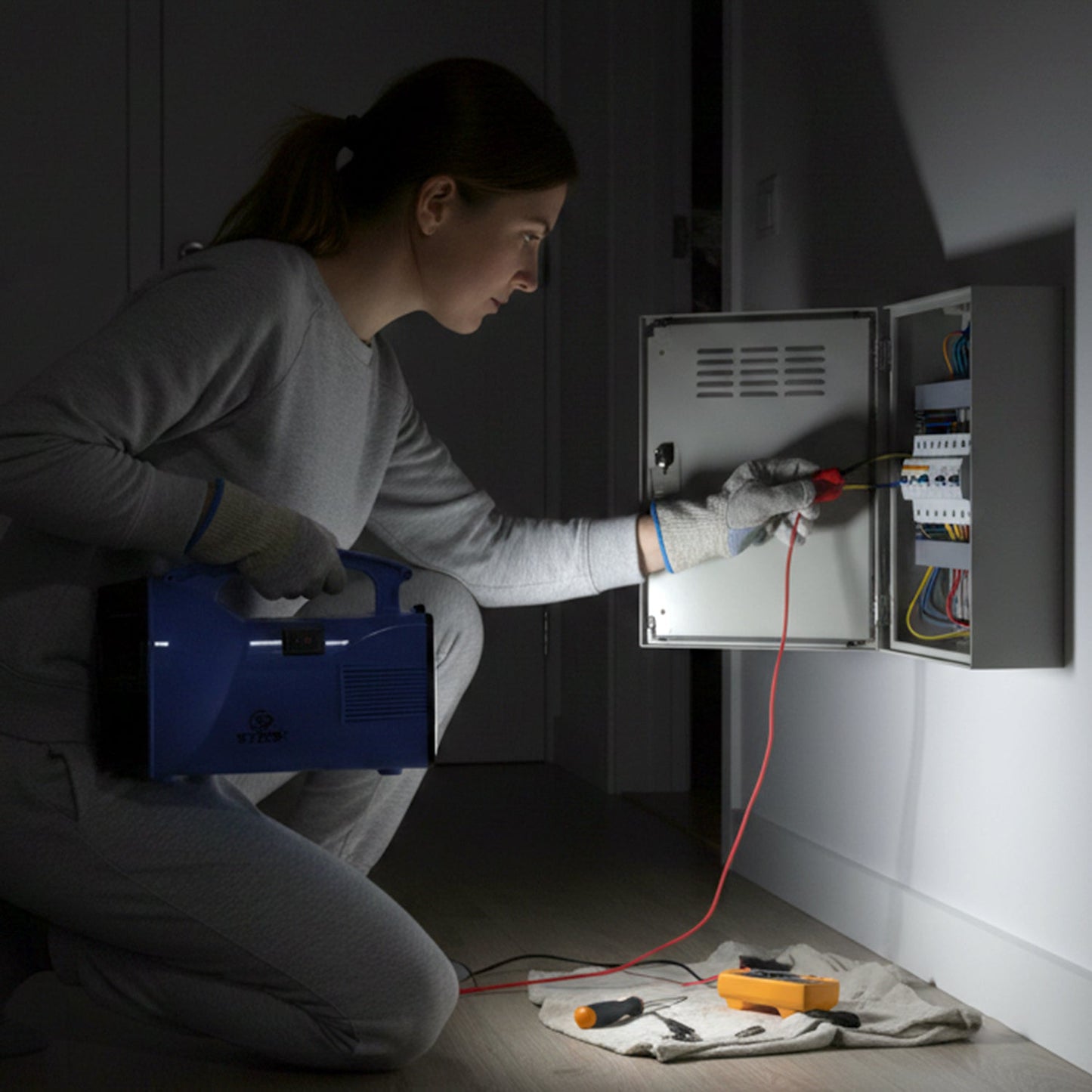 OMEGA 35W Rechargeable LED Laser Light with High Power Beam (1 Pc, 35W)