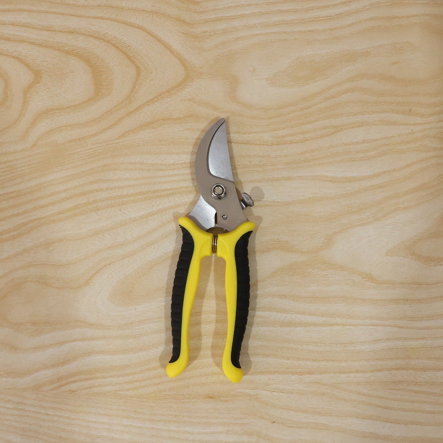 Garden shears daily use