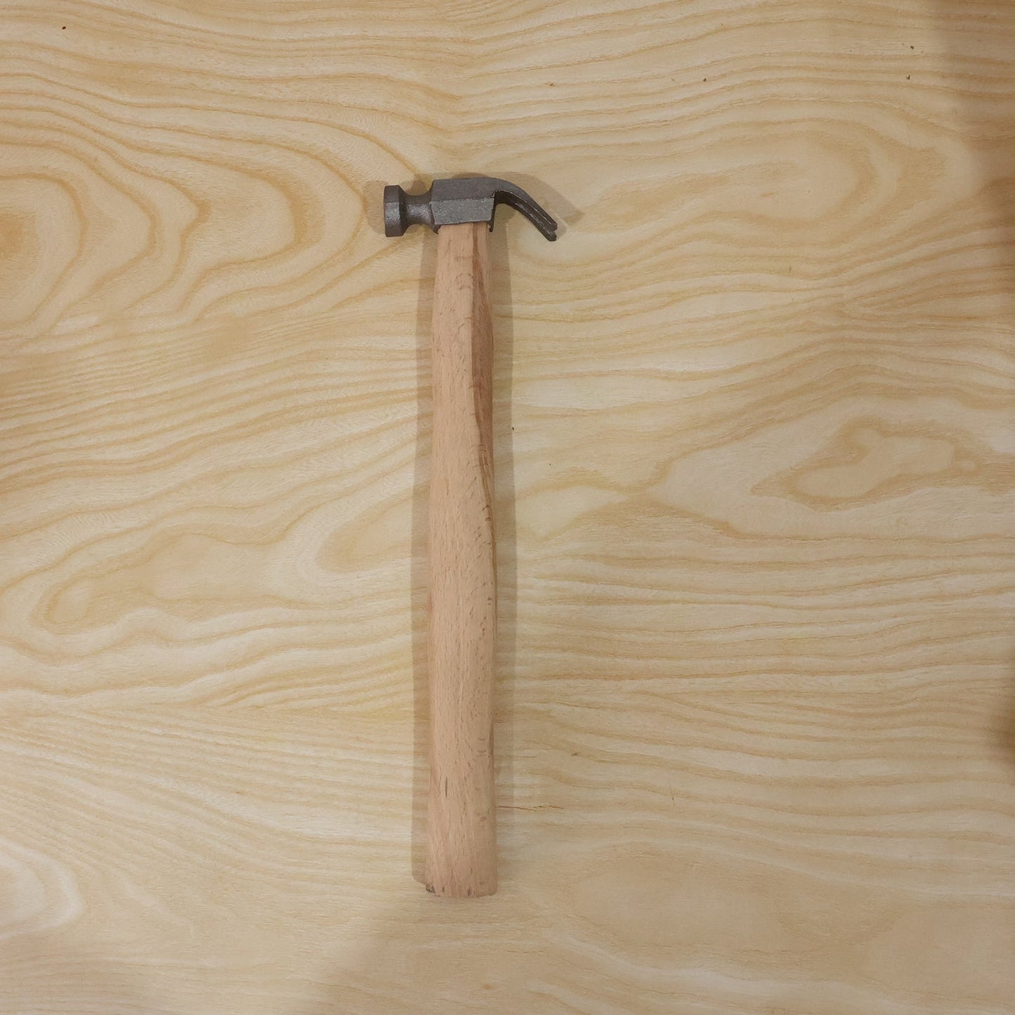 Claw hammer daily use