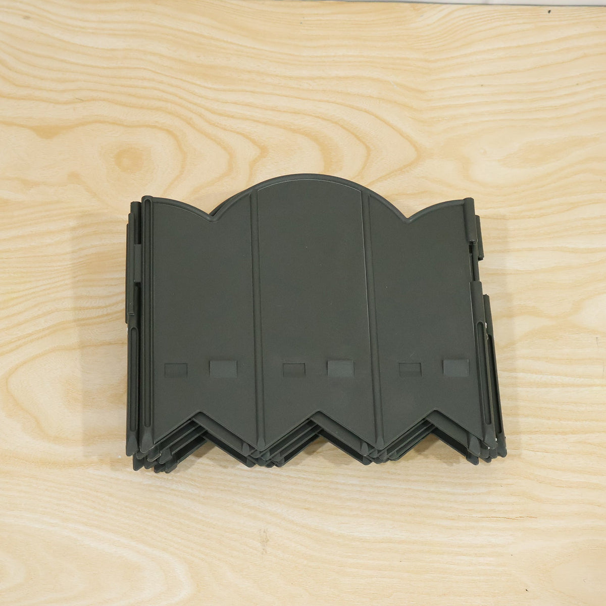Plastic garden lawn edging border live product image