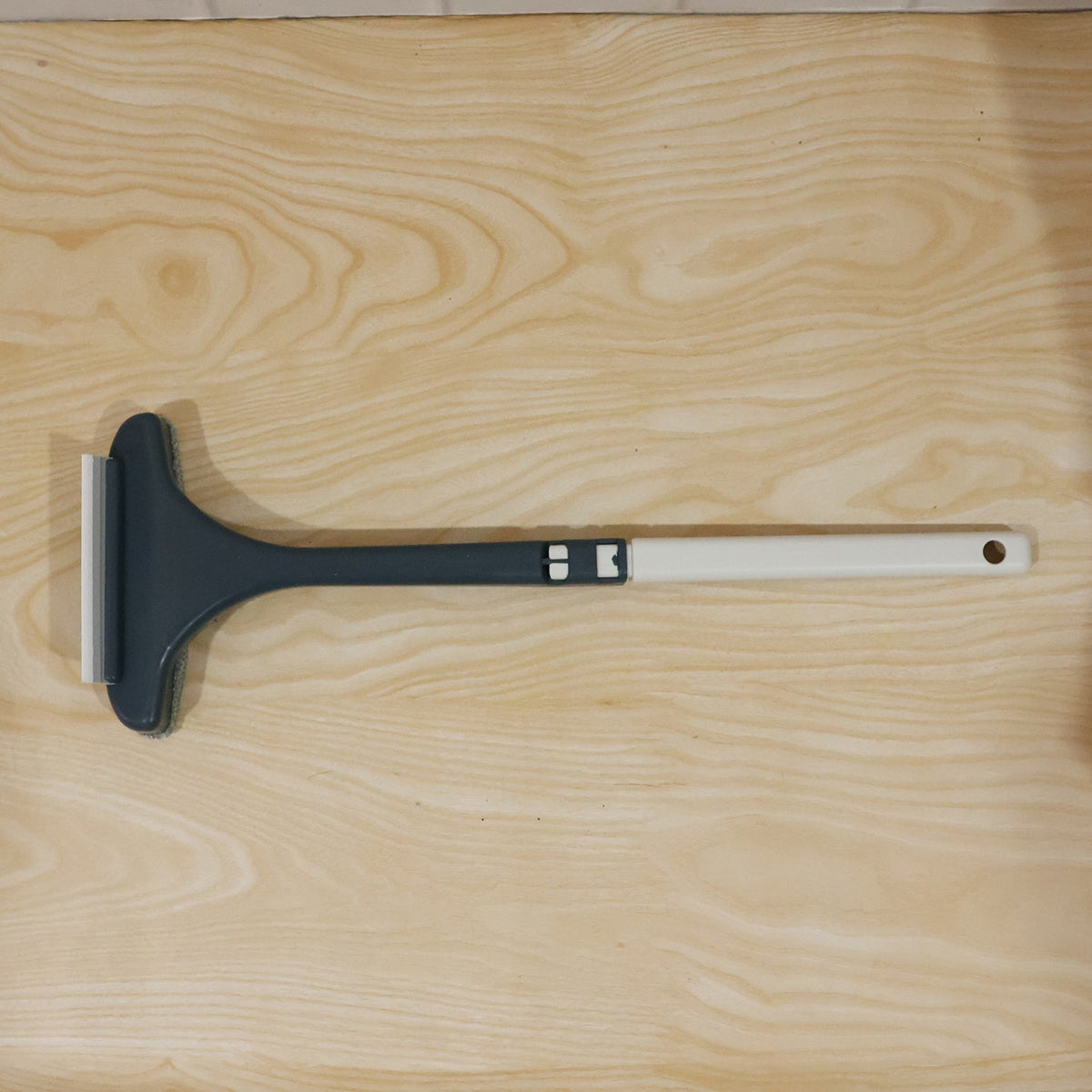2 in 1 Window Glass Cleaning Wiper – Streak-Free Shine Tool