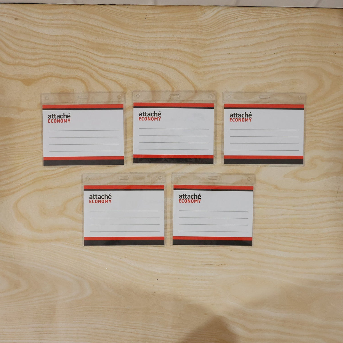 ID card holder set designed for portability and protection in daily use