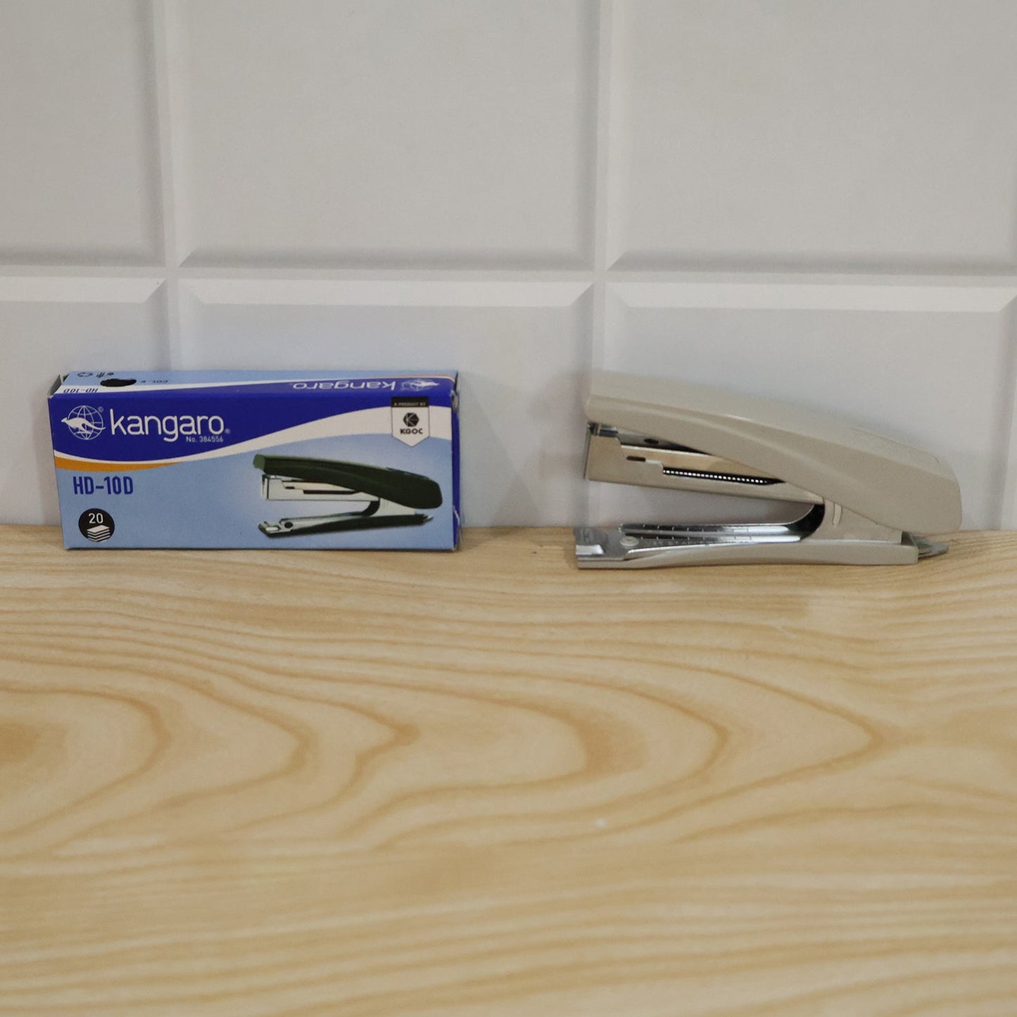 Live photo of Kangaro HD-10D metal stapler