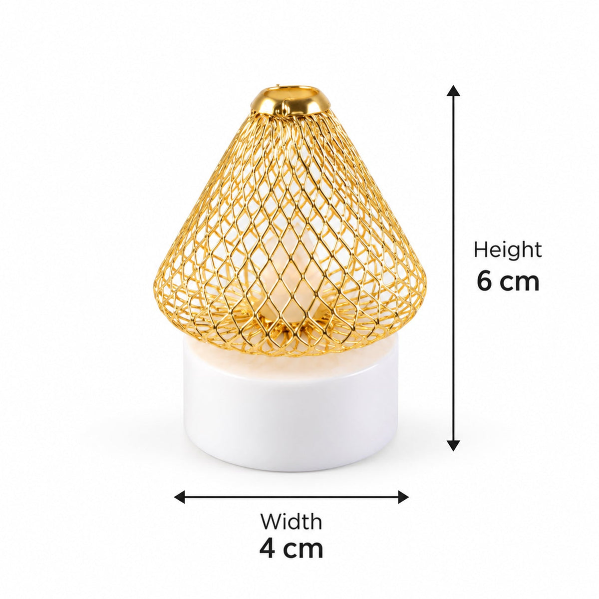 A single golden mesh LED light with a white base is shown with precise measurements of its 6 cm height and 4 cm width.