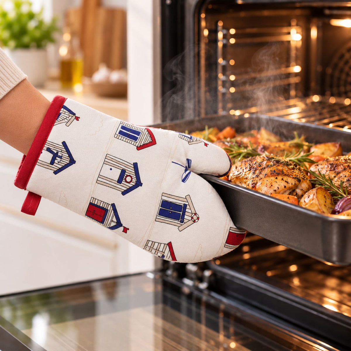 Beach Hut Print Oven Mitt