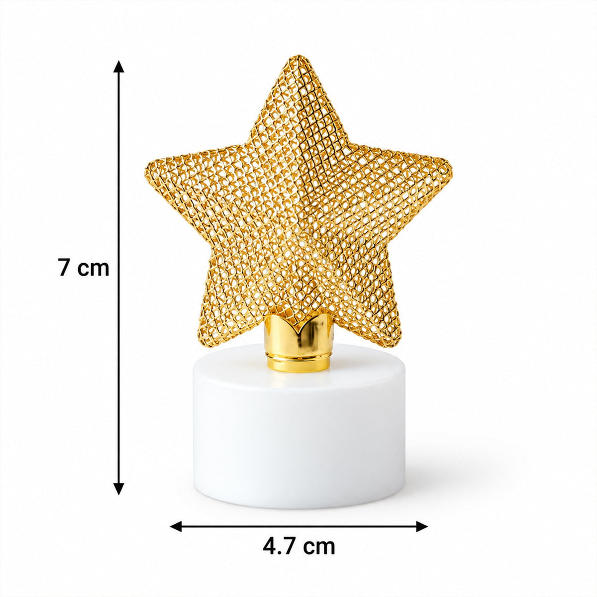 A single golden mesh star LED candle with a white base is shown with precise measurements for height and width.