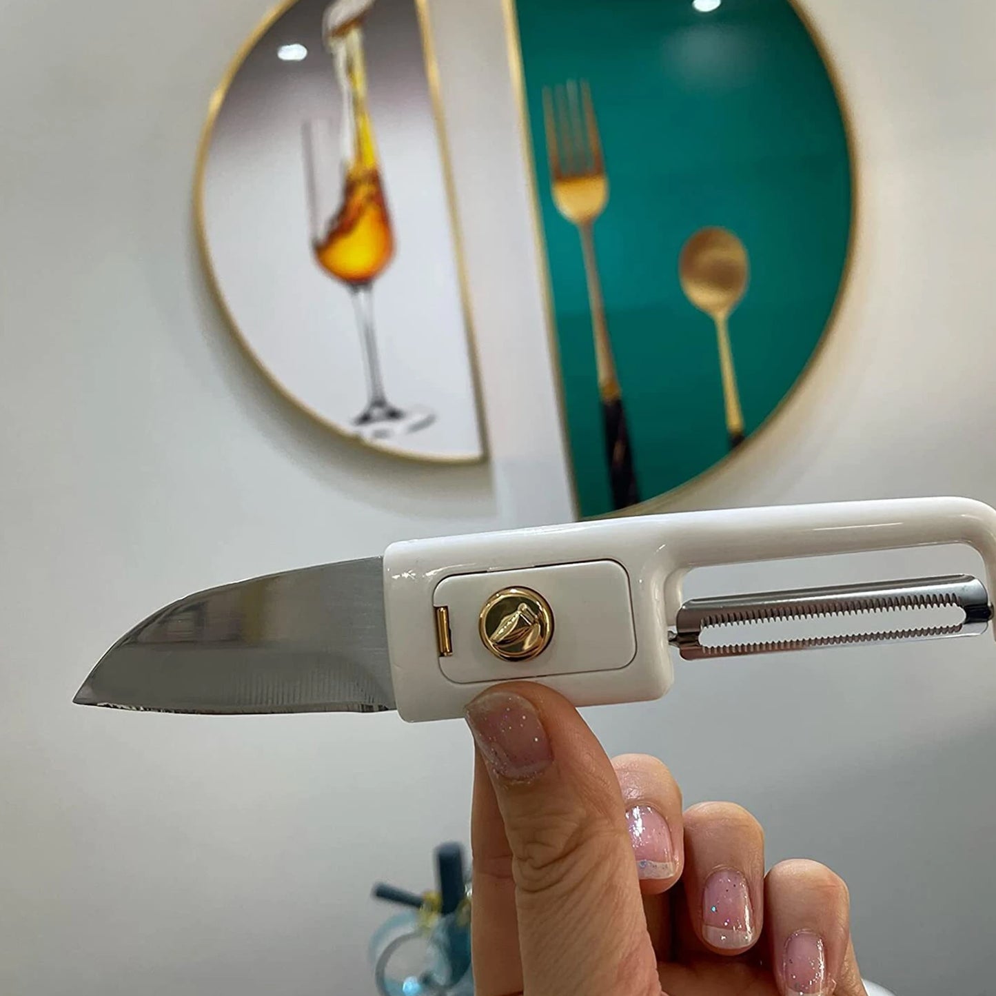 2-in-1 Multifunctional Knife & Sawtooth Peeler for Fruits and Vegetables