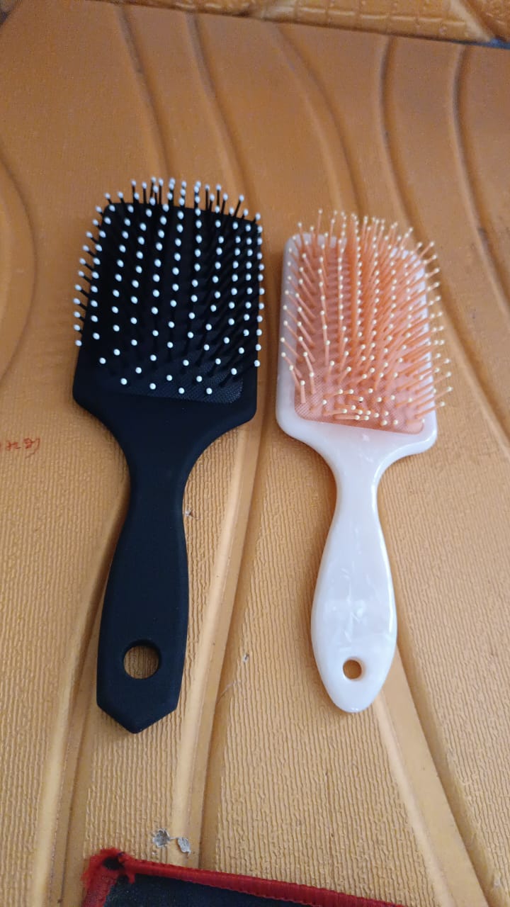 Massage Comb, Massage Hair Brush (1 Pc / Mix Design), Hair accessories