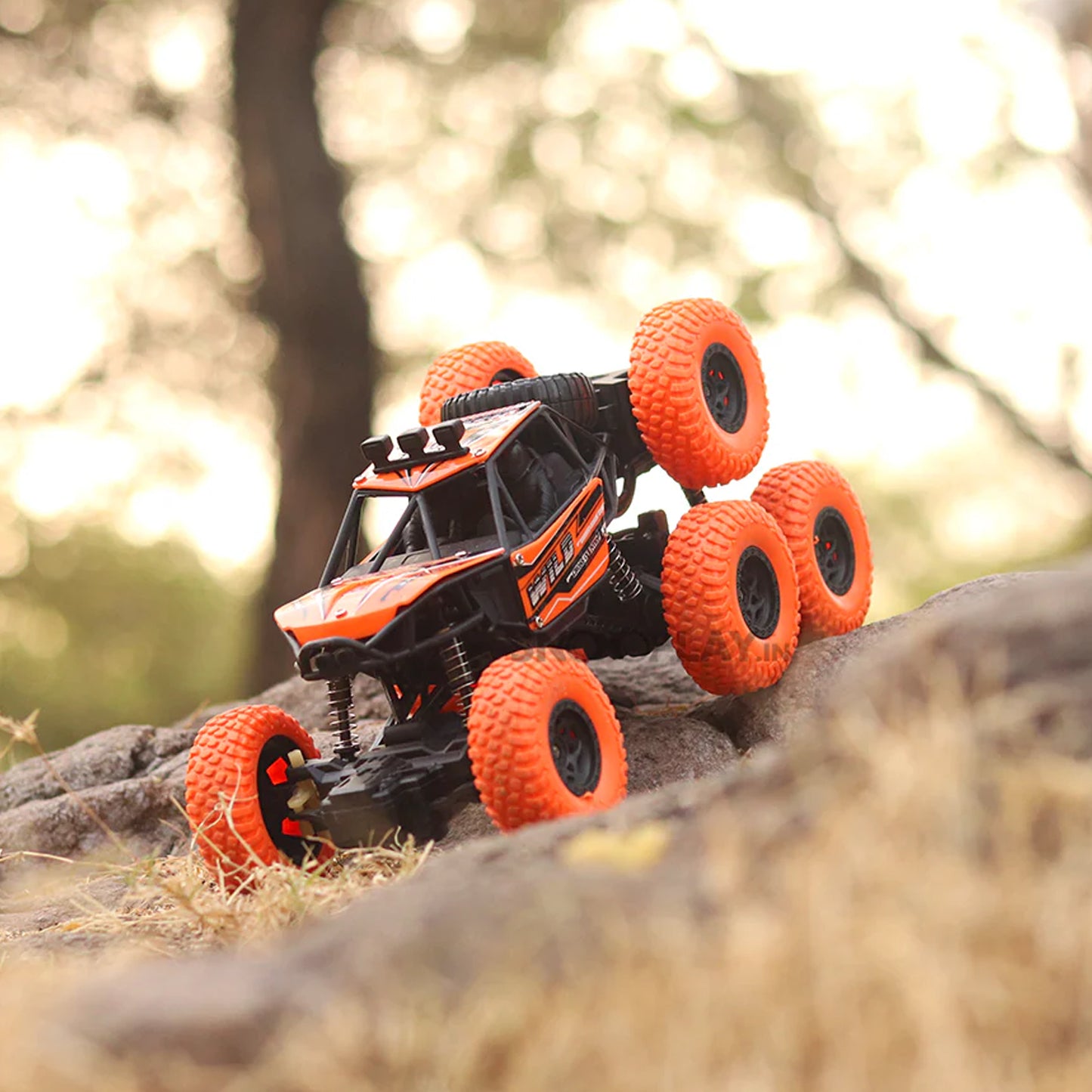 Rock Climber Car, 8 Wheels Climbing Car (1 Pc / Remote Battery Not Included)