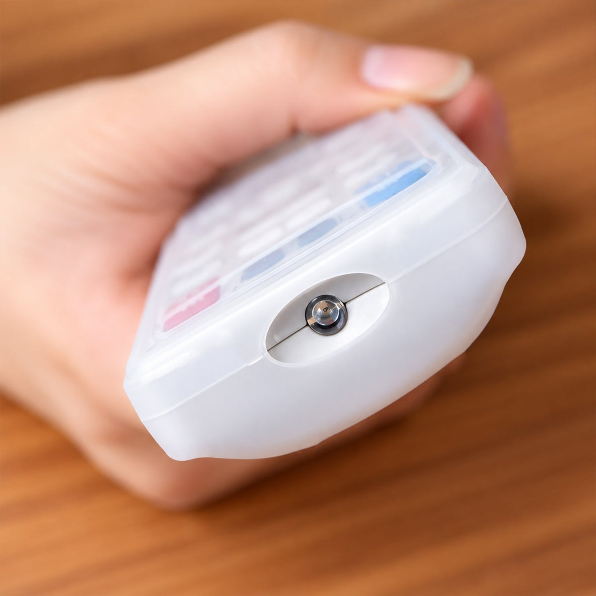 Silicone remote cover white bg