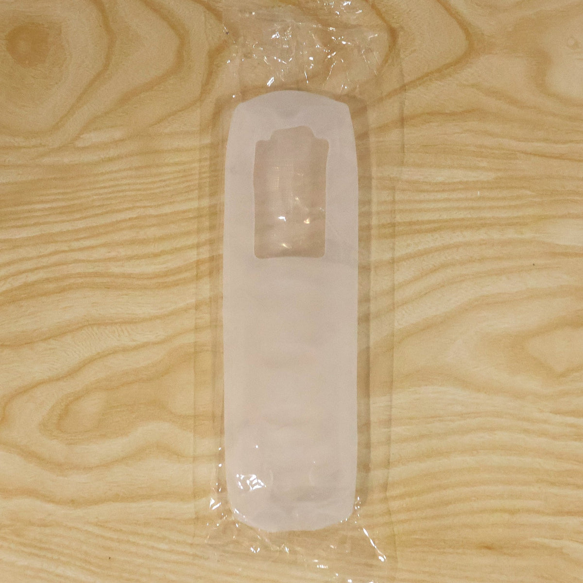 Remote control cover packaging view