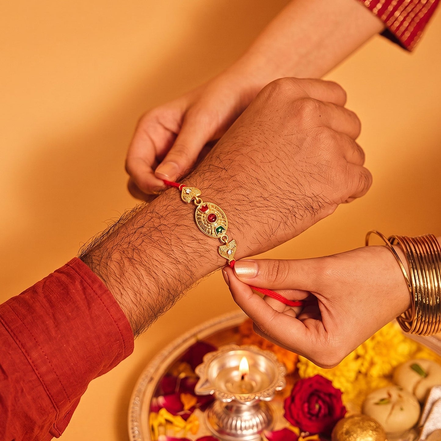 Lightweight thread with intricate design, perfect for comfortable wrist wear