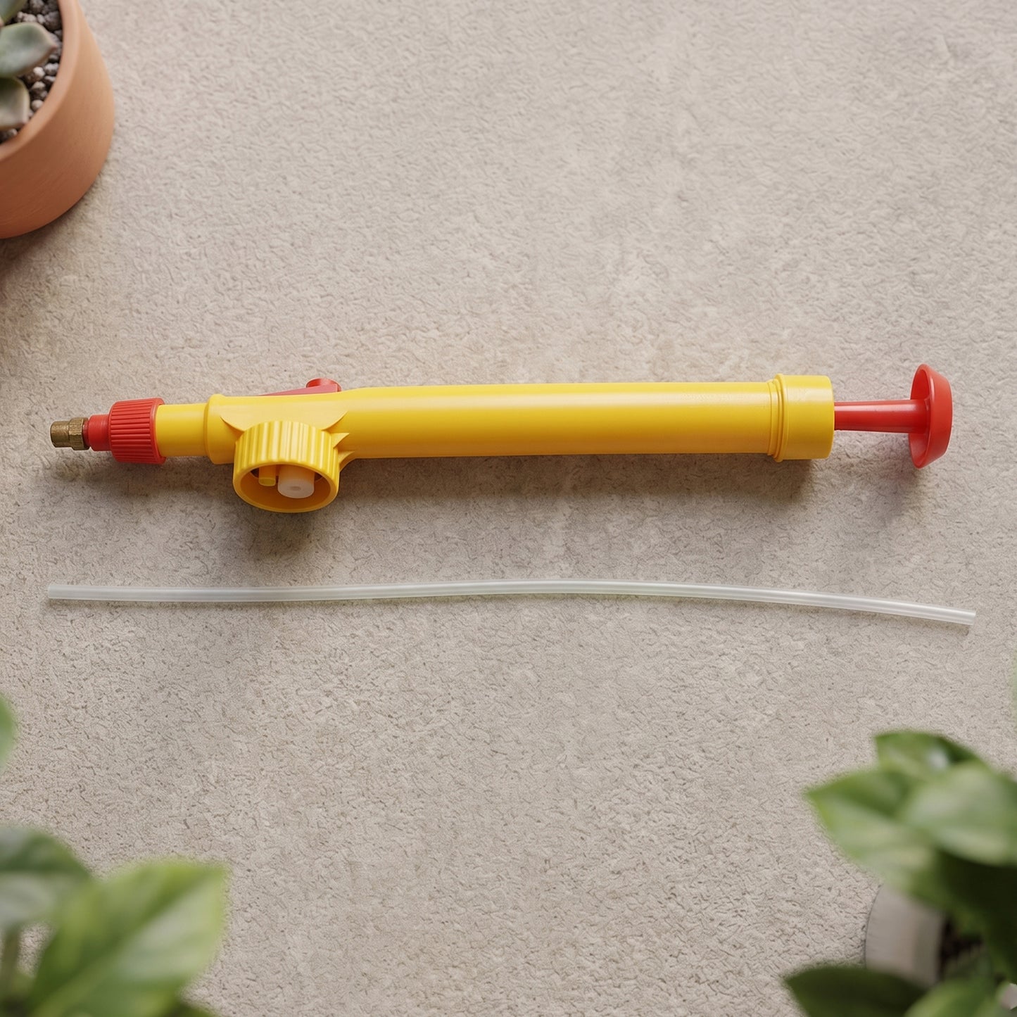 Bottle Sprayer for Plants Garden Pesticide Car Wash with Adjustable Brass Nozzle Sprayer (Handheld Pump)