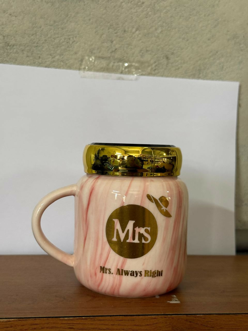 Mrs Printed Ceramic Mug with Lid, Gift Coffee Cup for Women
