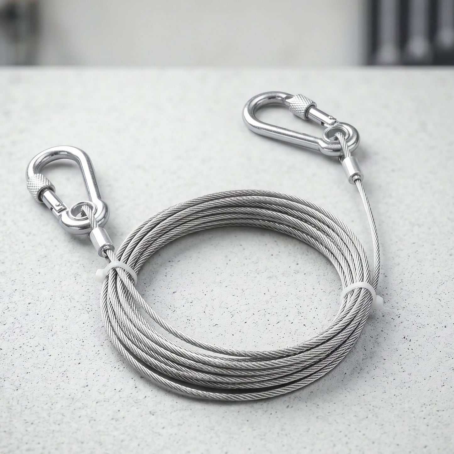 Versatile 5 meter stainless steel clothesline in use, effectively hanging laundry outdoors.