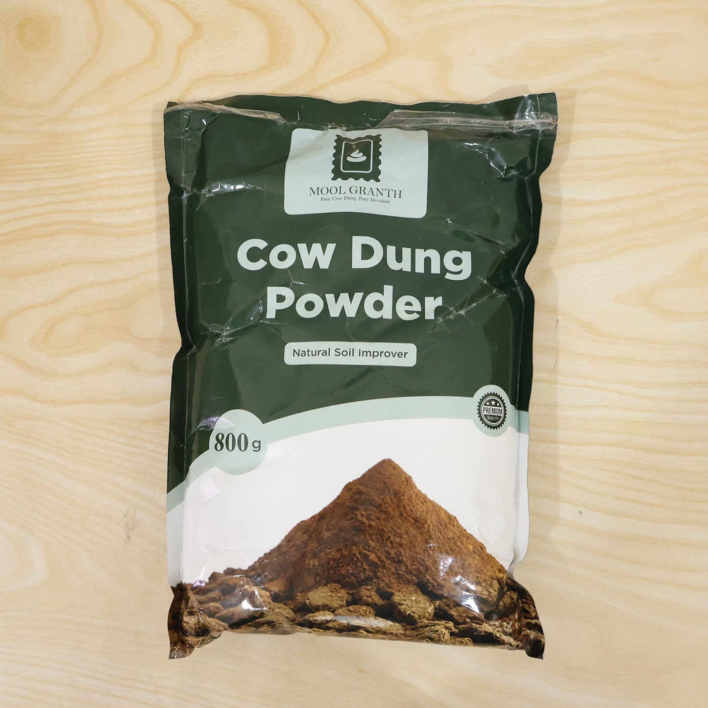Organic Cow Dung Powder 800g, Natural Soil Improver and Manure for Plants (1 Pc)