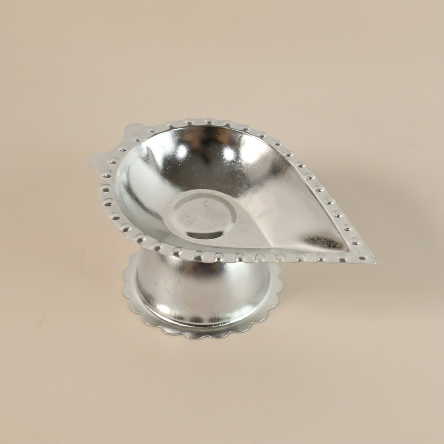 Compact agarbatti display