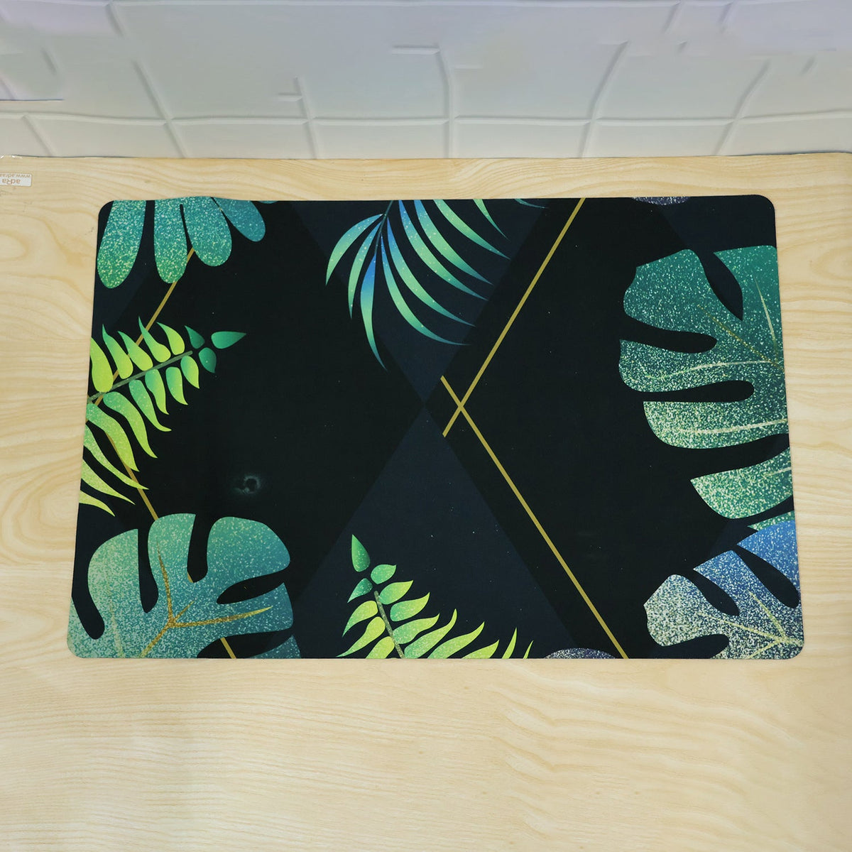 Tropical leaf floor mat doorway use