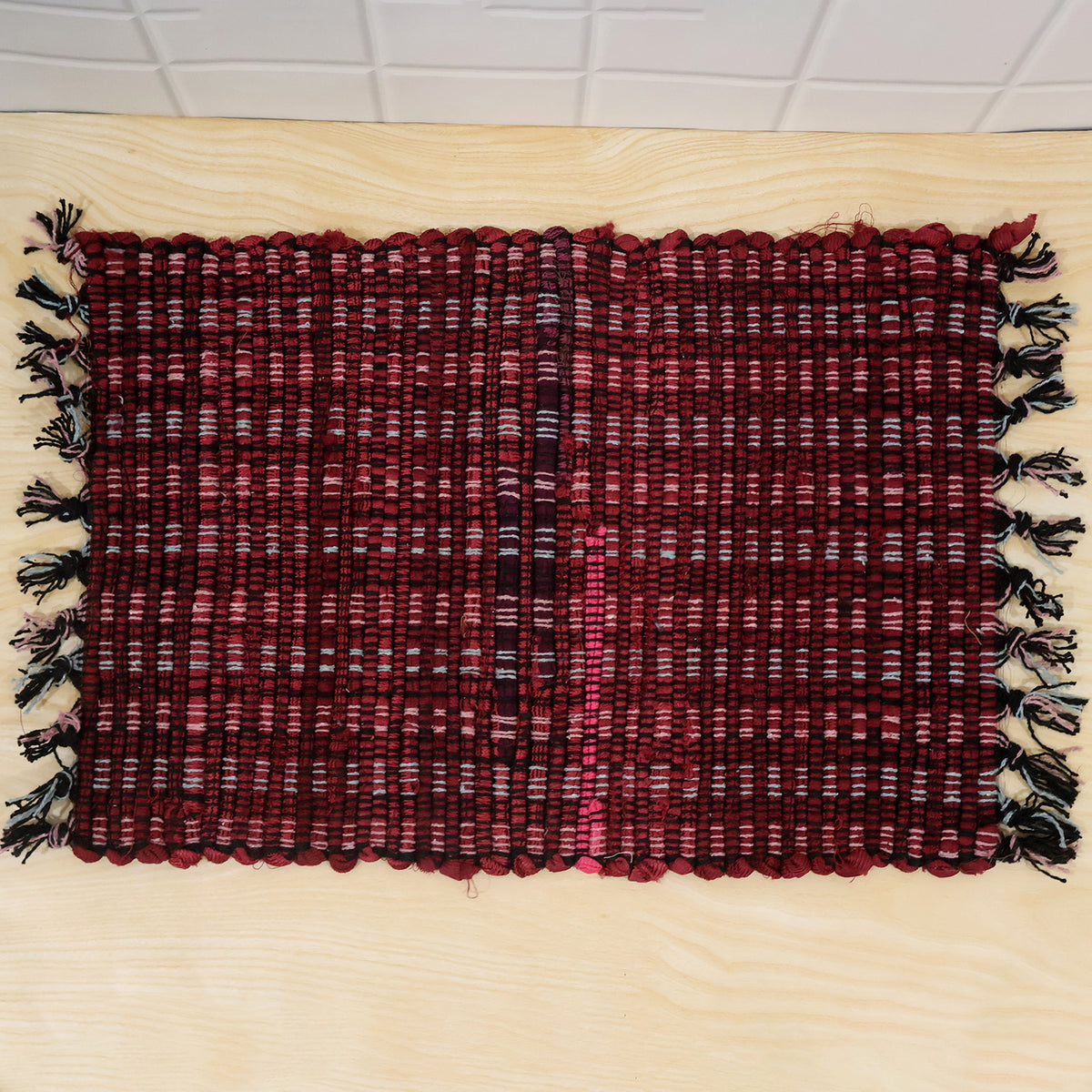 Soft Woven Decorative Floor Mat with Tassel Edges for Home (1 Pc, 59x37 Cm)