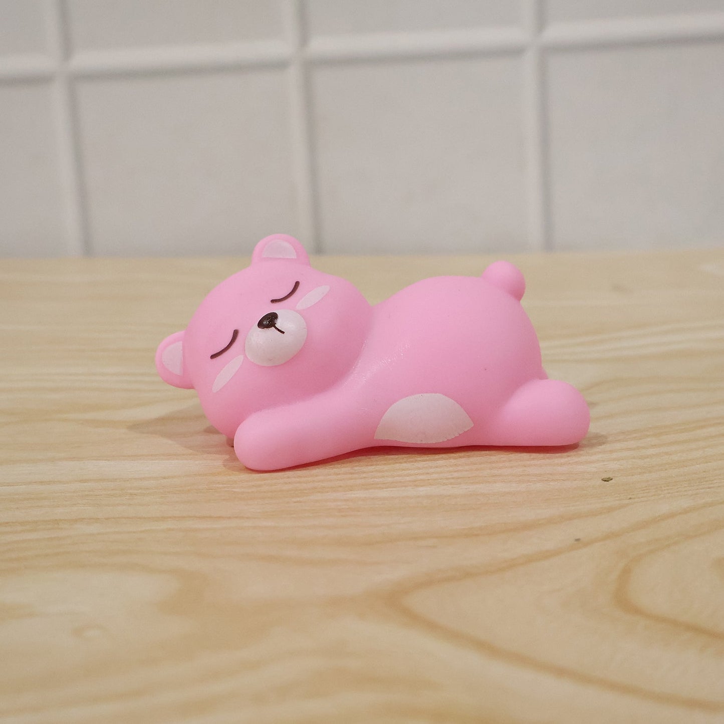 Rechargeable silicone bear night light for children's rooms