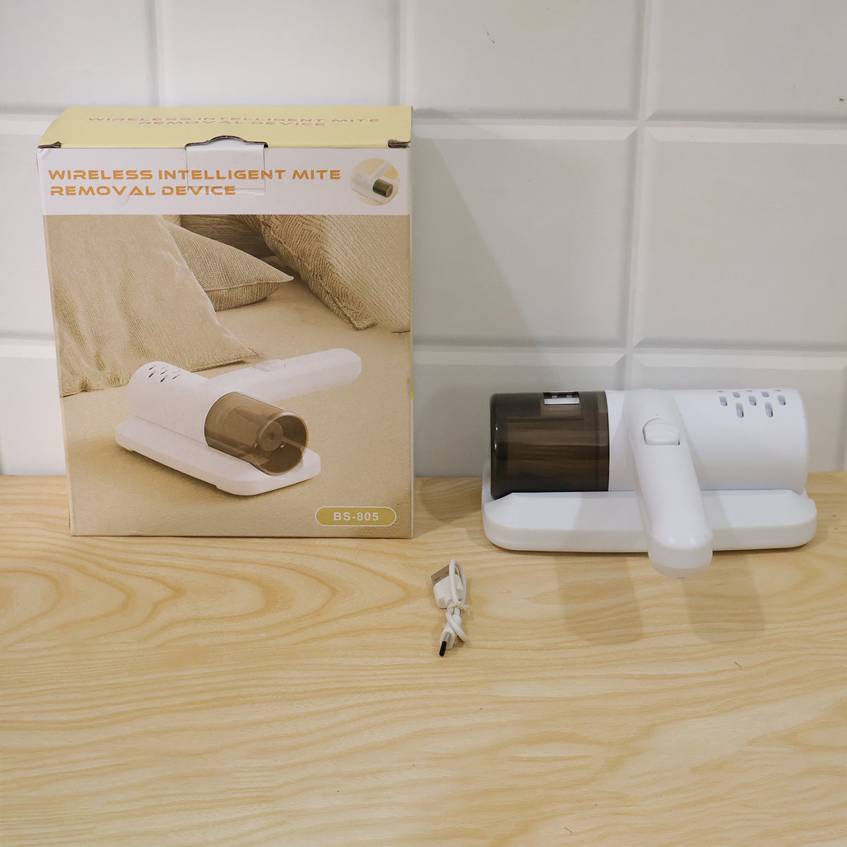 USB Rechargeable Dust Mite Controller