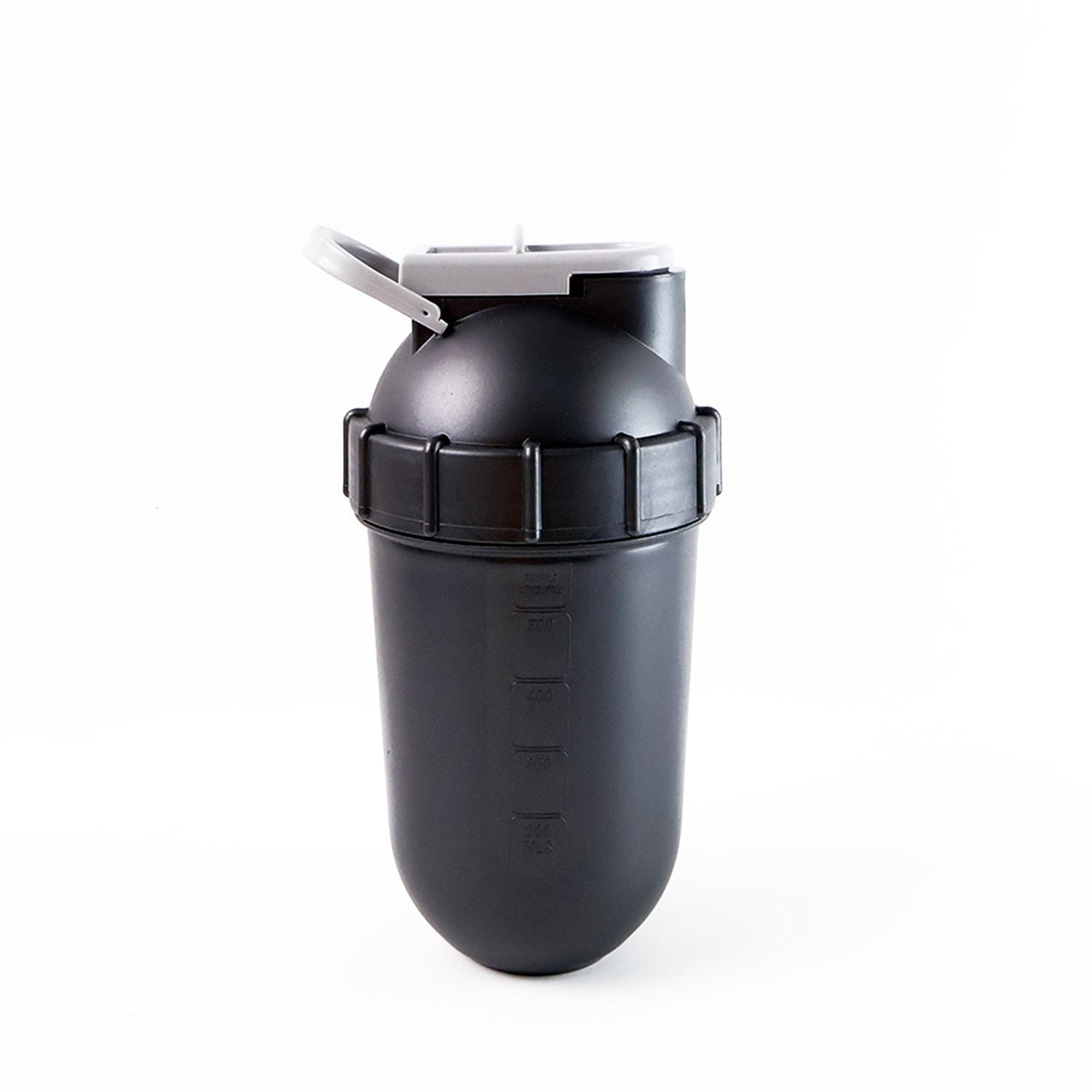 A black shaker bottle with a grey lid and handle is shown on a plain white background.