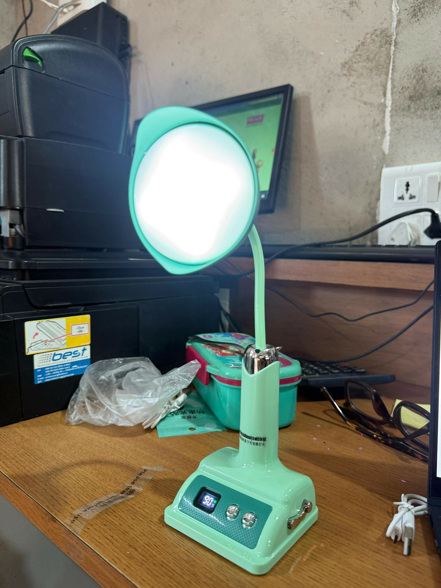 Rechargeable LED Desk Lamp with 3 Light Modes & Adjustable Neck