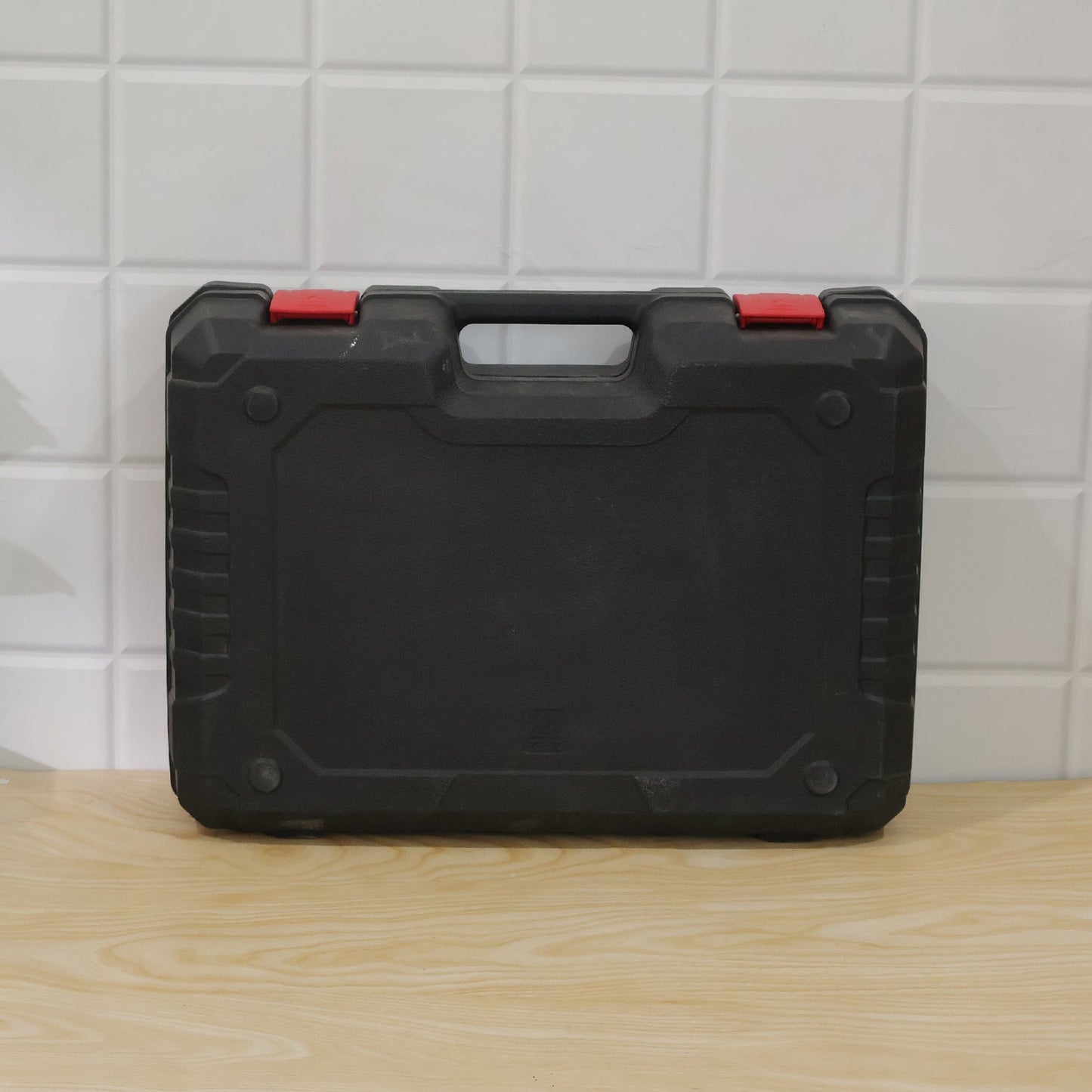 Live photo of high pressure cordless car washer kit