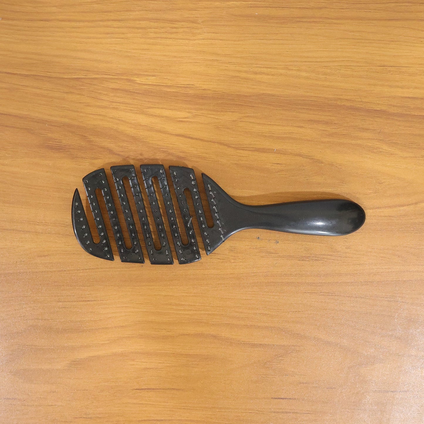 Premium Detangling Hair Styling Hair Brush / Hair Comb with Flexible Vent Design