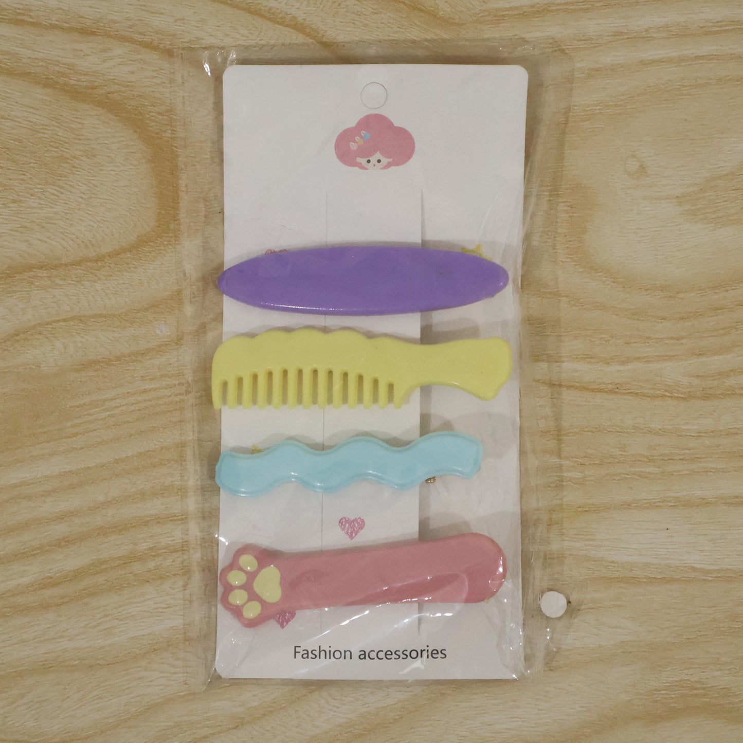 Cute Multi Design Hair Clips (4 Pc)