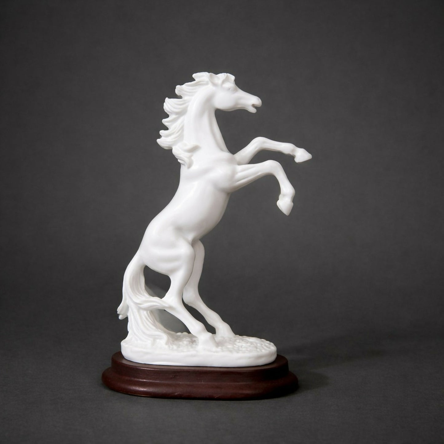 White Horse poly-resin Showpiece Statue for Home & Office Décor