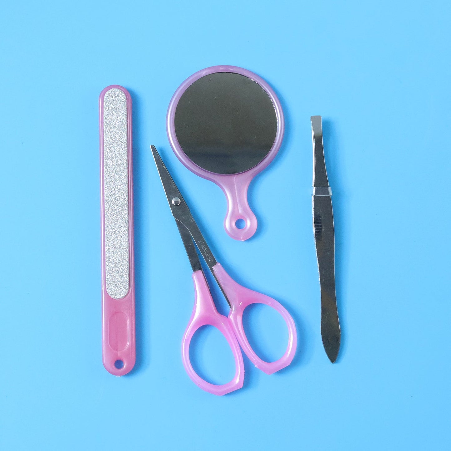 4 In 1 Manicure & Pedicure Grooming Kit