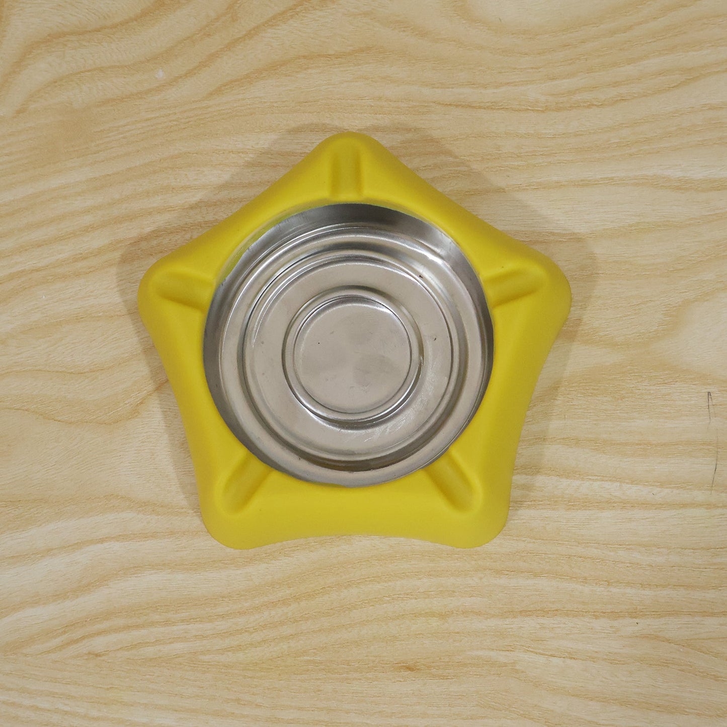 Heat Resistant Silicone Ashtray with Stainless Steel Inner Tray (1 Pc)