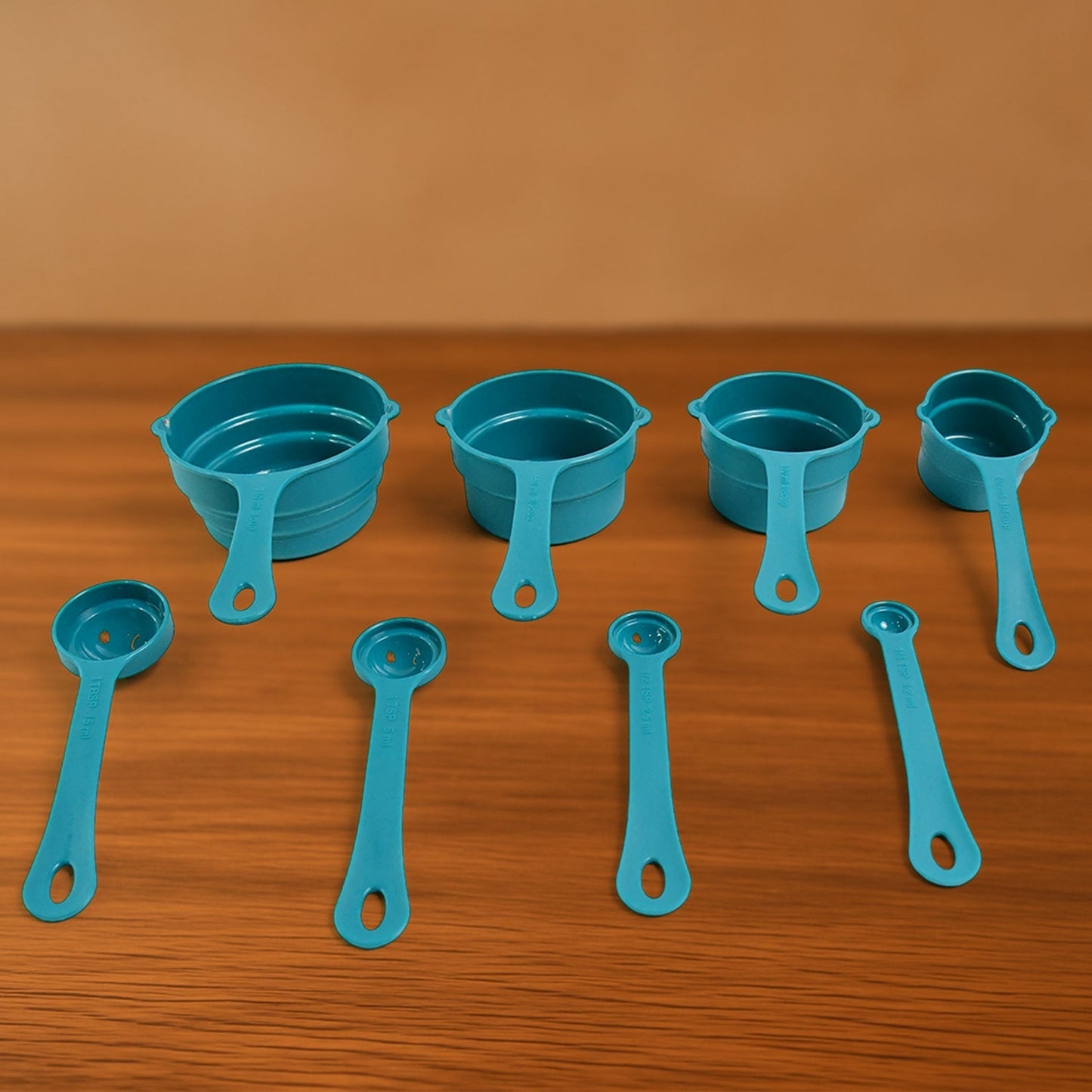 Apex 8-Piece Measuring Spoons and Cups Set