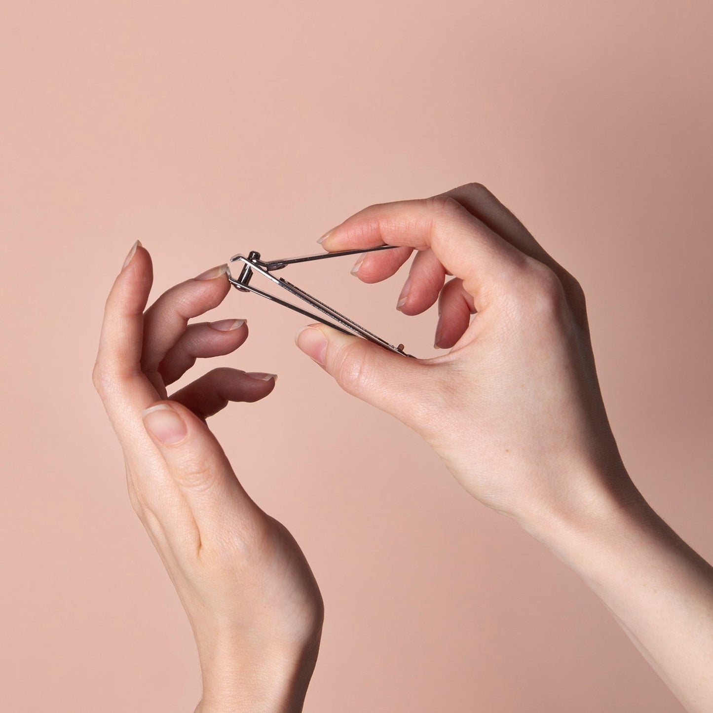 6 In 1 Manicure Pedicure Nail Care Kit (1 Set)