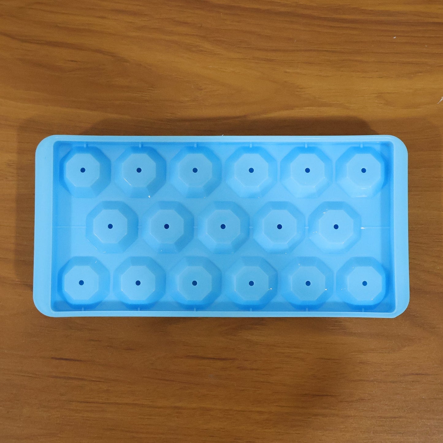 Multipurpose Ice Cube Tray with Lid 17 Grid Mold (1 Pc)