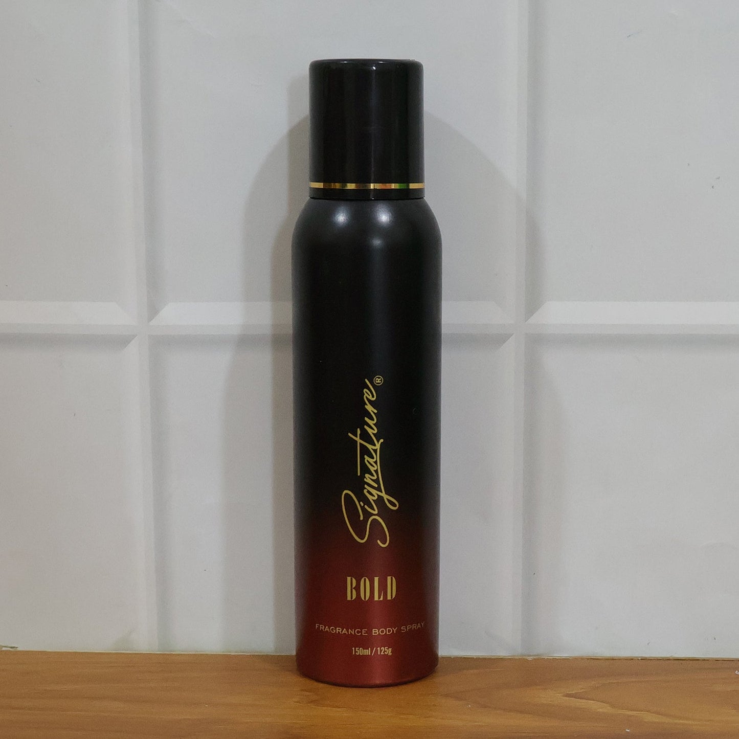 masculine bold deodorant spray Signature brand