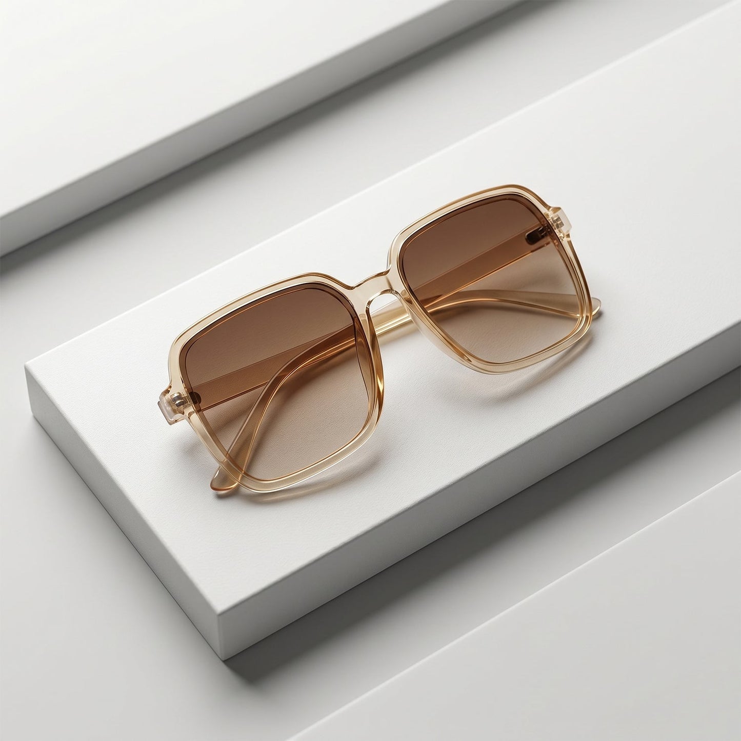Retro sunglasses fashion use