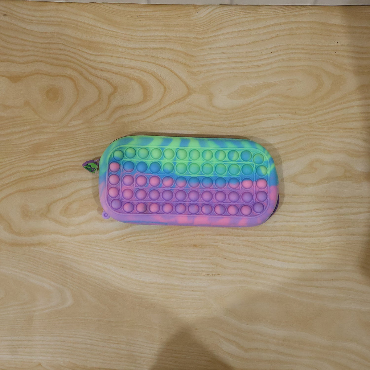 Silicone pouch bubbles detail