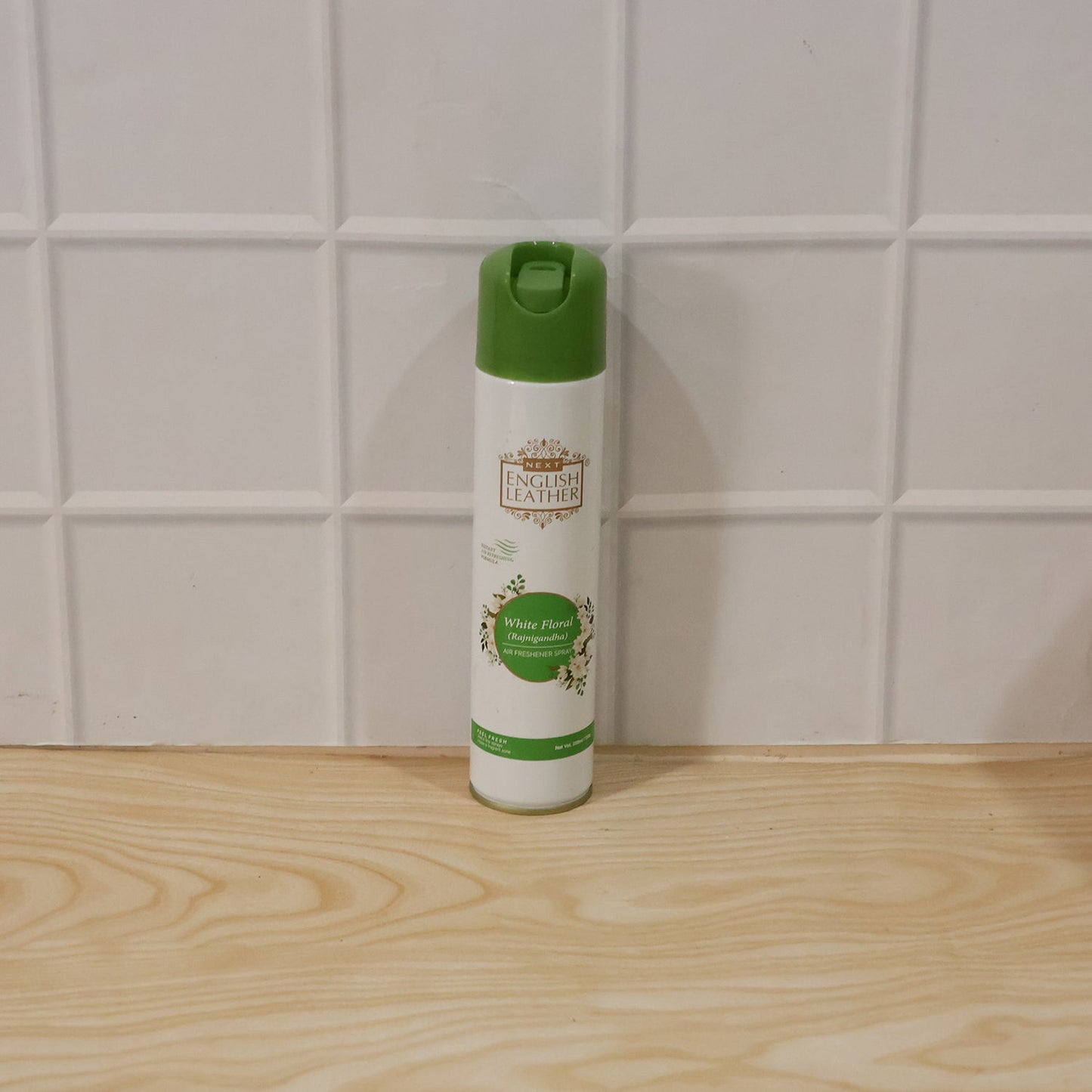 White floral freshener daily use
