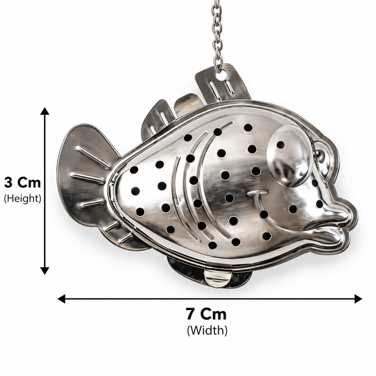 A silver fish-shaped tea infuser with a chain, showing its dimensions of 3 cm height and 7 cm width.