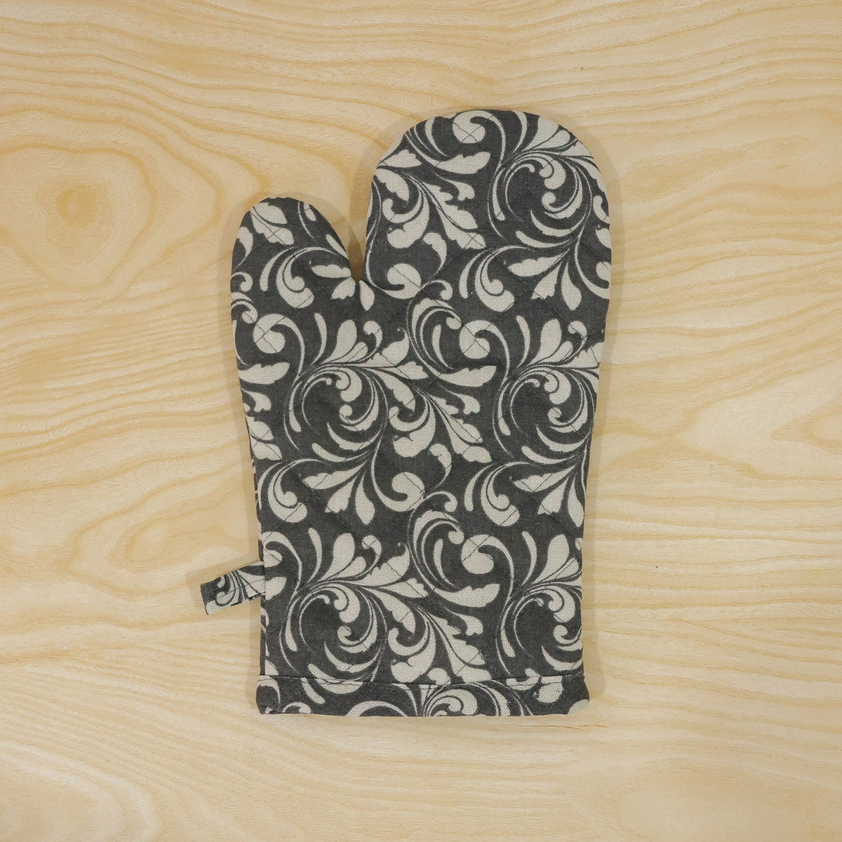 Floral oven glove kitchen use
