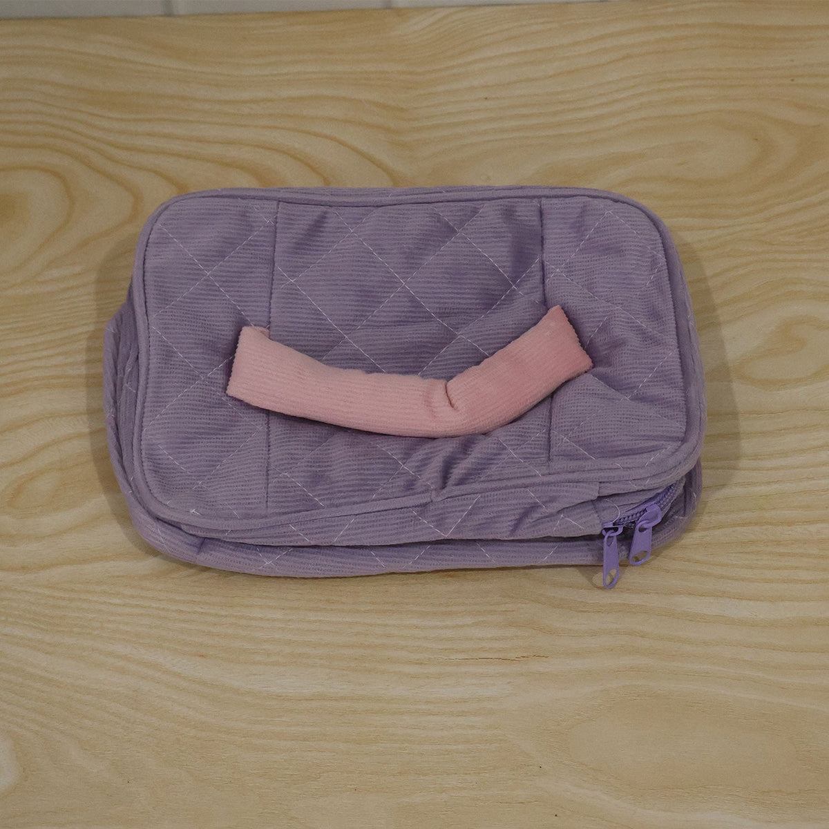 Reusable quilted organizer bag with handle - actual product