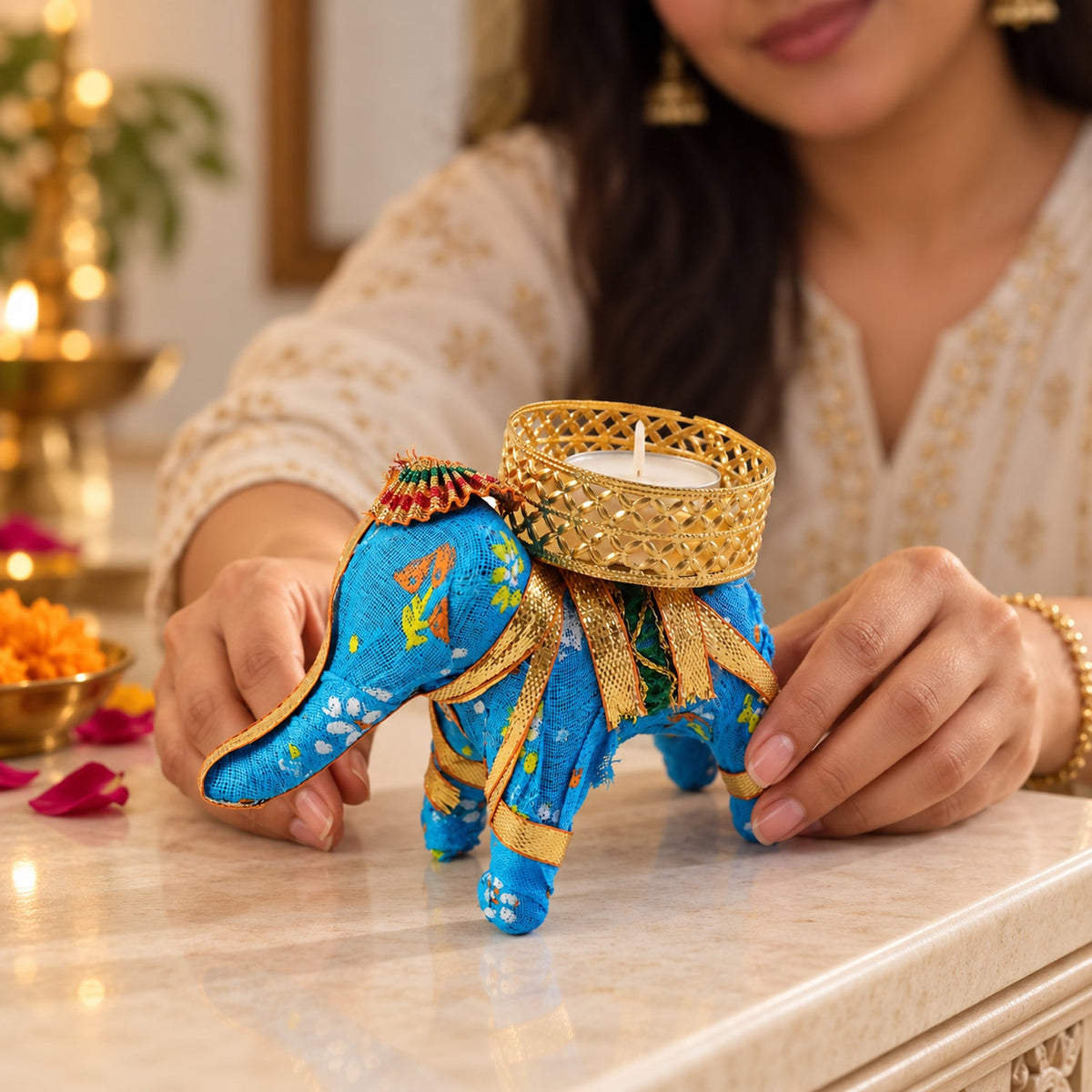 Decorative Elephant Tealight Candle Holder for Festive Home and Table Decor (1 Pc)