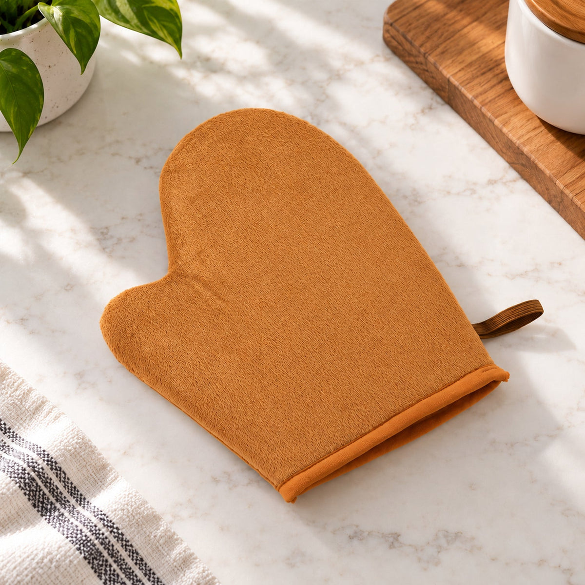 Reusable Kitchen Oven Mitt with Thumb Grip & Hanging Loop for Baking (1 Pc)