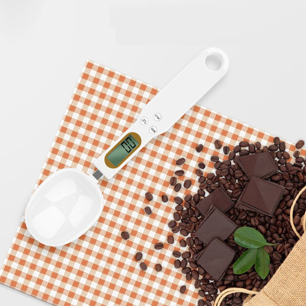 Small digital spoon scale for ingredients