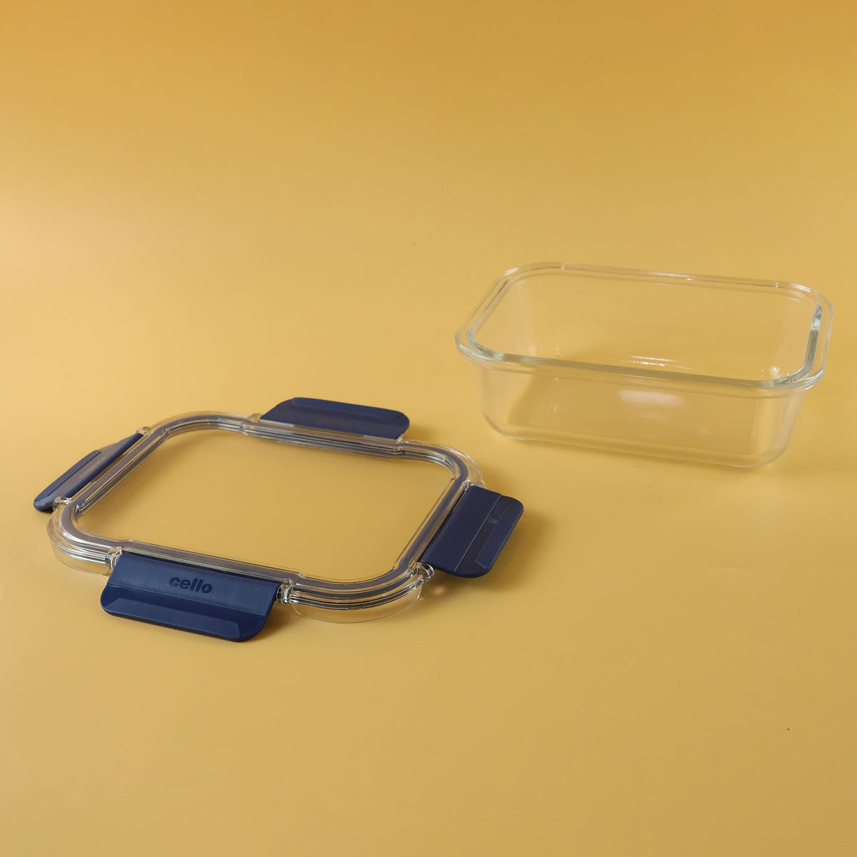 Cello 640ml Rectangular Glass Food Storage Container with Smart Lock Lid (1 Pc)