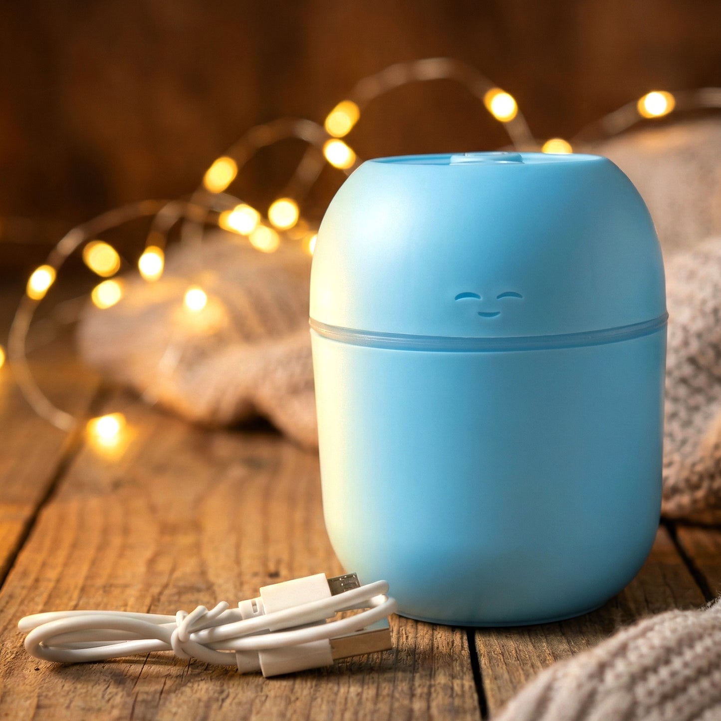 Humidifier, Household Plastic Aromatherapy Machine (220 ML / 1 Pc)