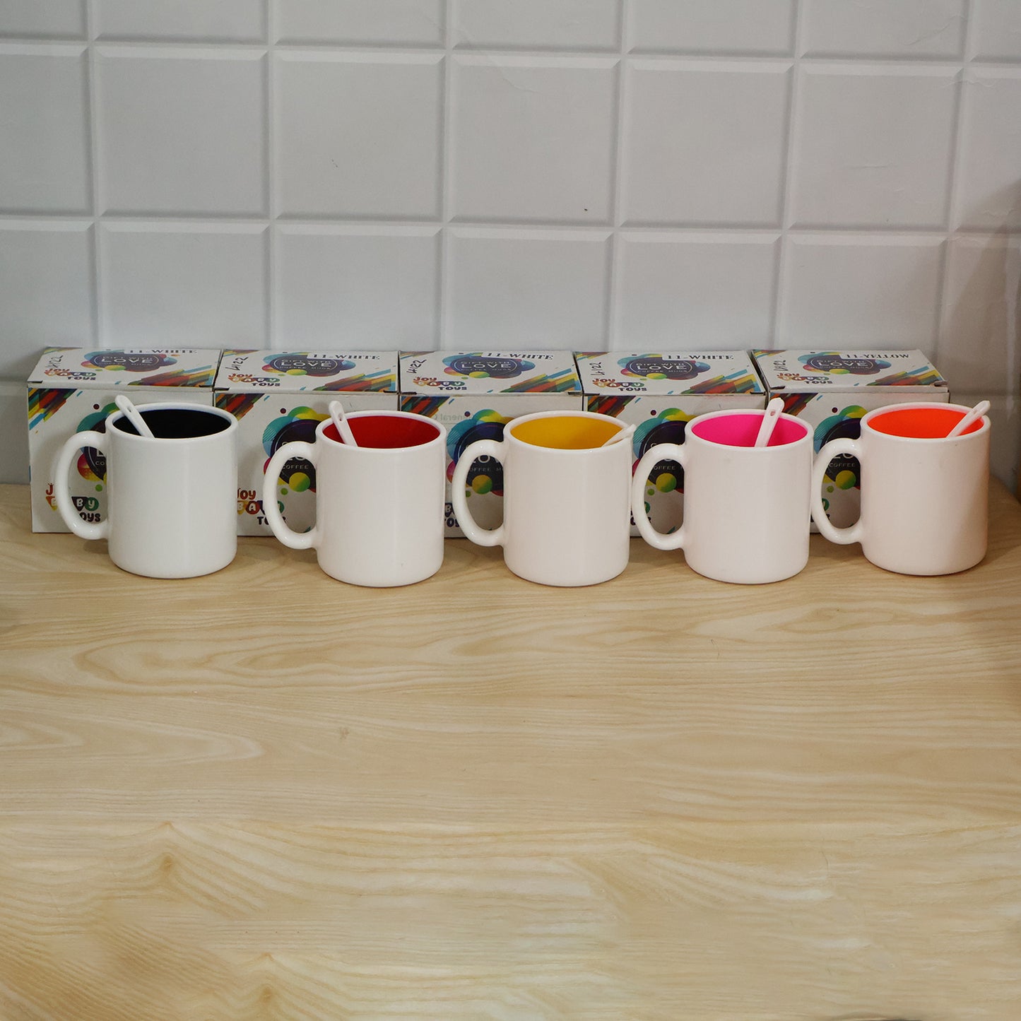 Coffee Mug With Spoon and box packing, Design Coffee Mug Used for Drinking and Taking Coffees and Some Other Beverages in All Kinds of Places